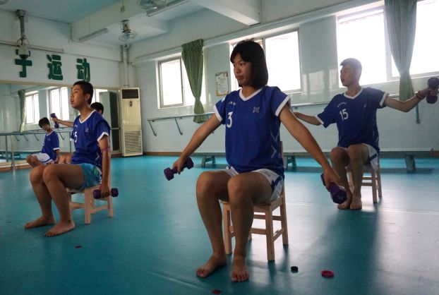 台北队员足球亚运冠军会夺冠吗_台北运动员夺冠_亚运会冠军台北足球队员